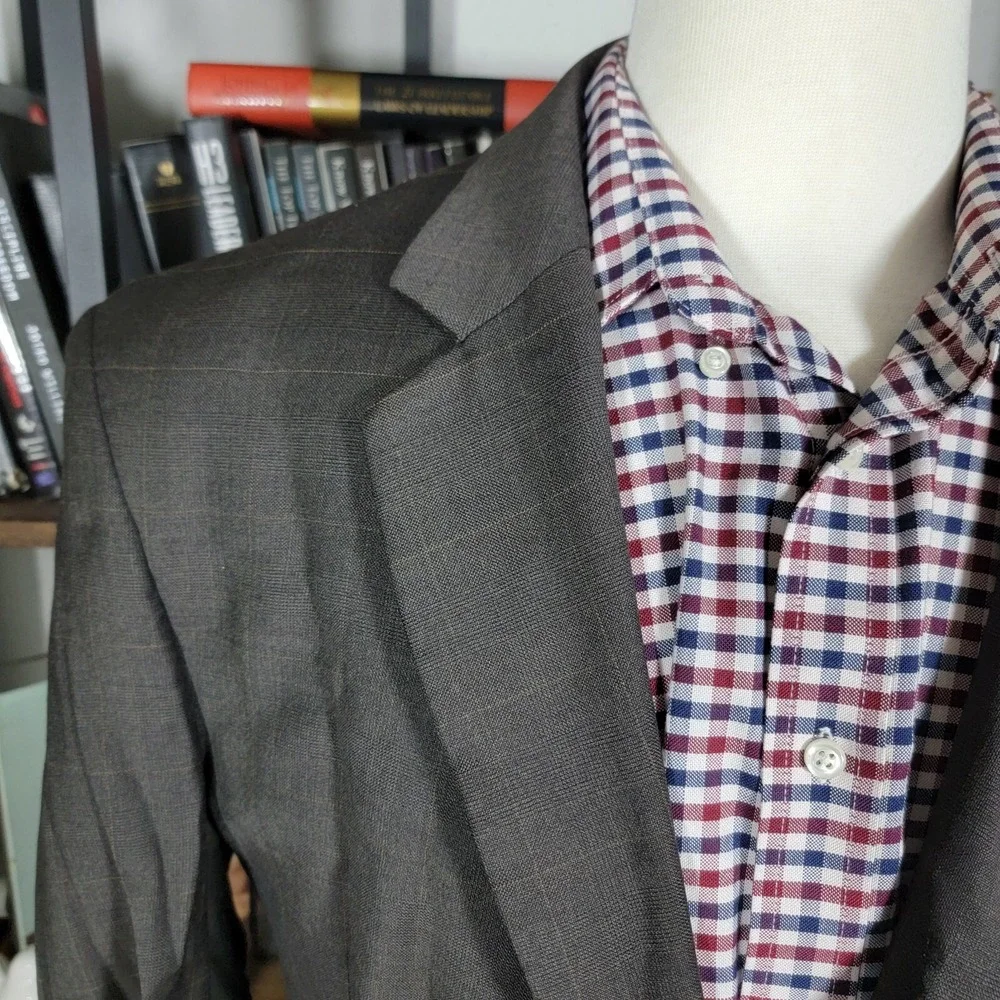 Jos A Bank Men's Sport Coat Blazer Two‎ Button Brown Plaid Wool Size 44R